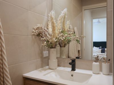 19E Sutton Avenue, Seacombe Gardens