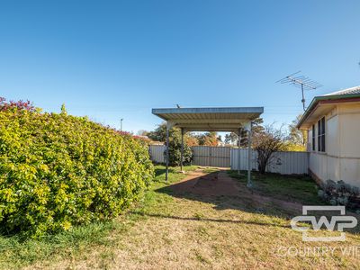 35 Abercrombie Street, Guyra