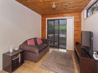 4 Prospect St, Mount Saint Thomas
