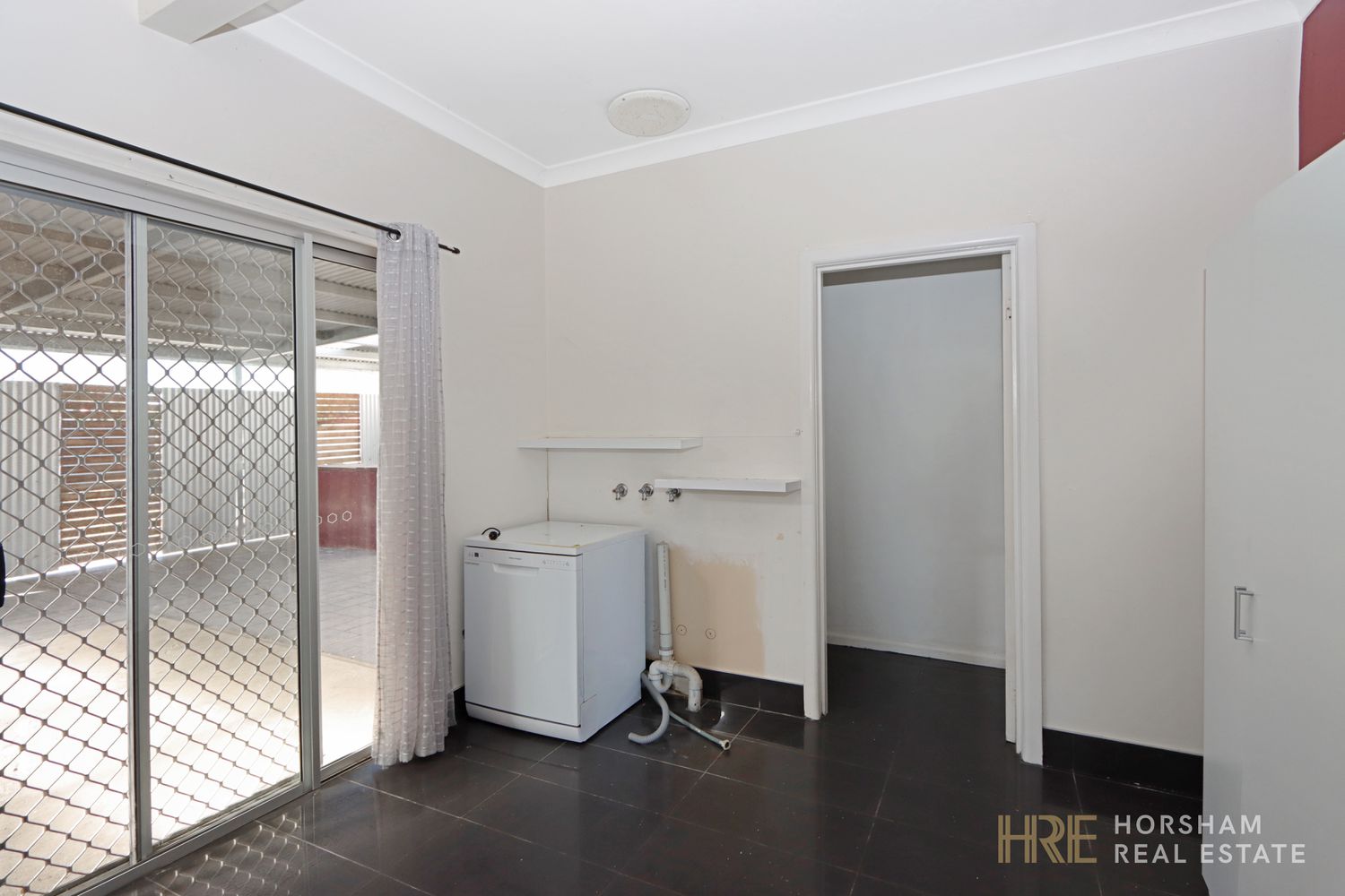 17 Howard Street, Horsham