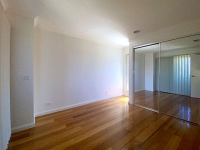1 / 18 Hilton Street, Hadfield