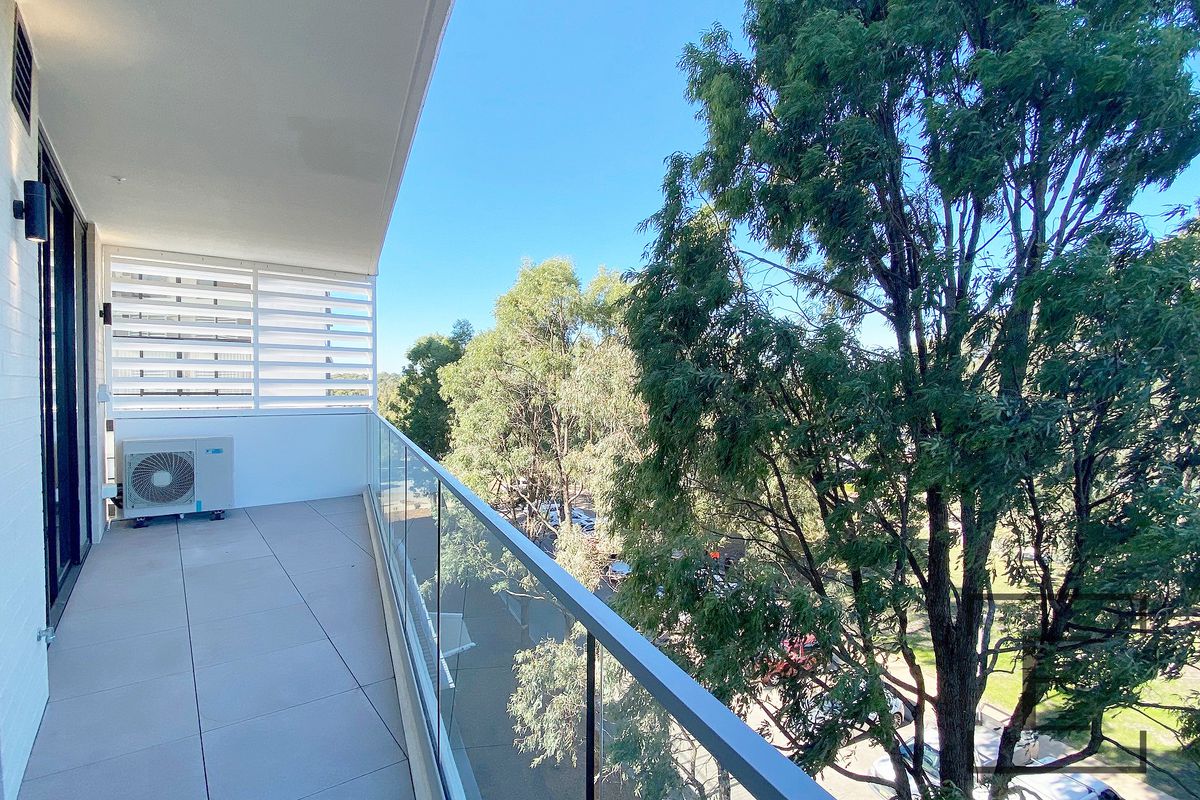 347 / 32 Civic Way, Rouse Hill