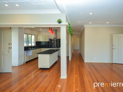 25 Thomas Street, Goodna