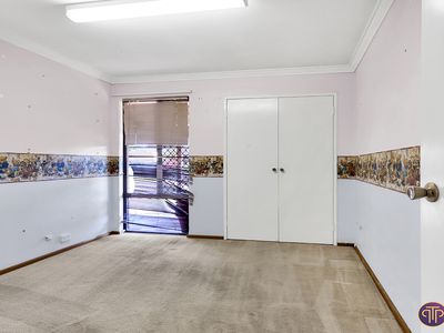 15 Crest Court, Thornlie