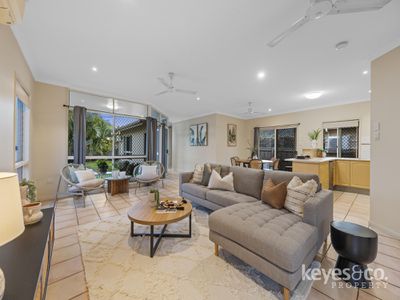 8 Harvard Street, Douglas