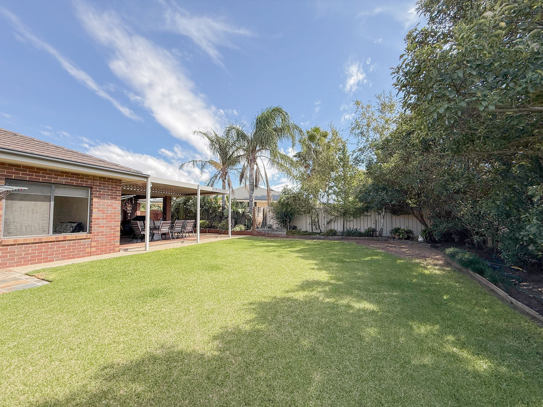 8 Merit Crescent, Swan Hill