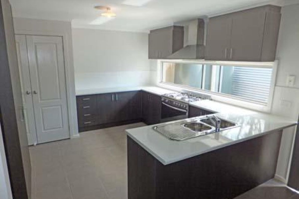 2 / 6 Tweddle Street, Kyabram