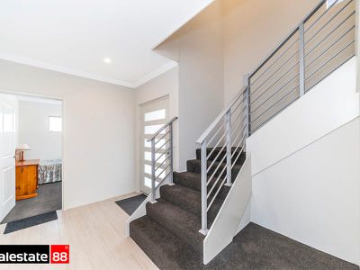 15 Fluorite Way, Carine