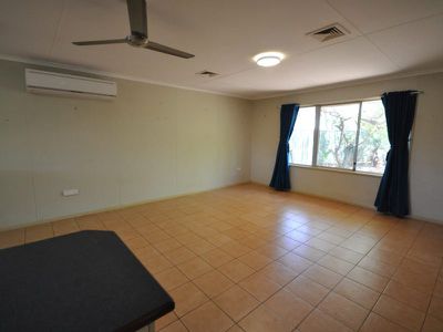 30 Nyabalee Road, Newman