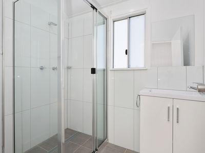 2 / 12 Albert Street, Rockhampton City