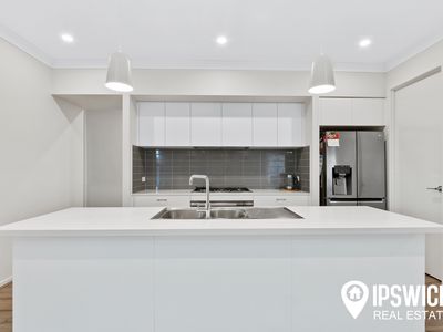 33 Chatswood Court, Deebing Heights