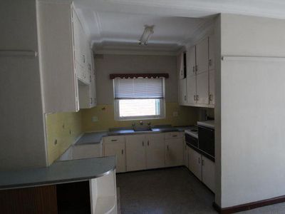 176 Waldron Rd, Chester Hill
