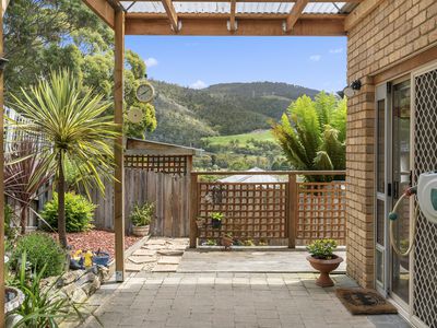 2 / 14 Longley Court, Glenorchy