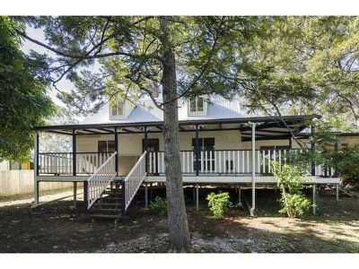 50 McKinnon Drive, Tewantin