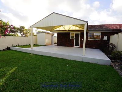 2b Lucine Court, Heathridge
