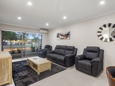 2 / 5 Oakland Avenue, Cloverdale