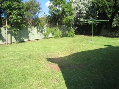 23 Wybalena Avenue, Koonawarra