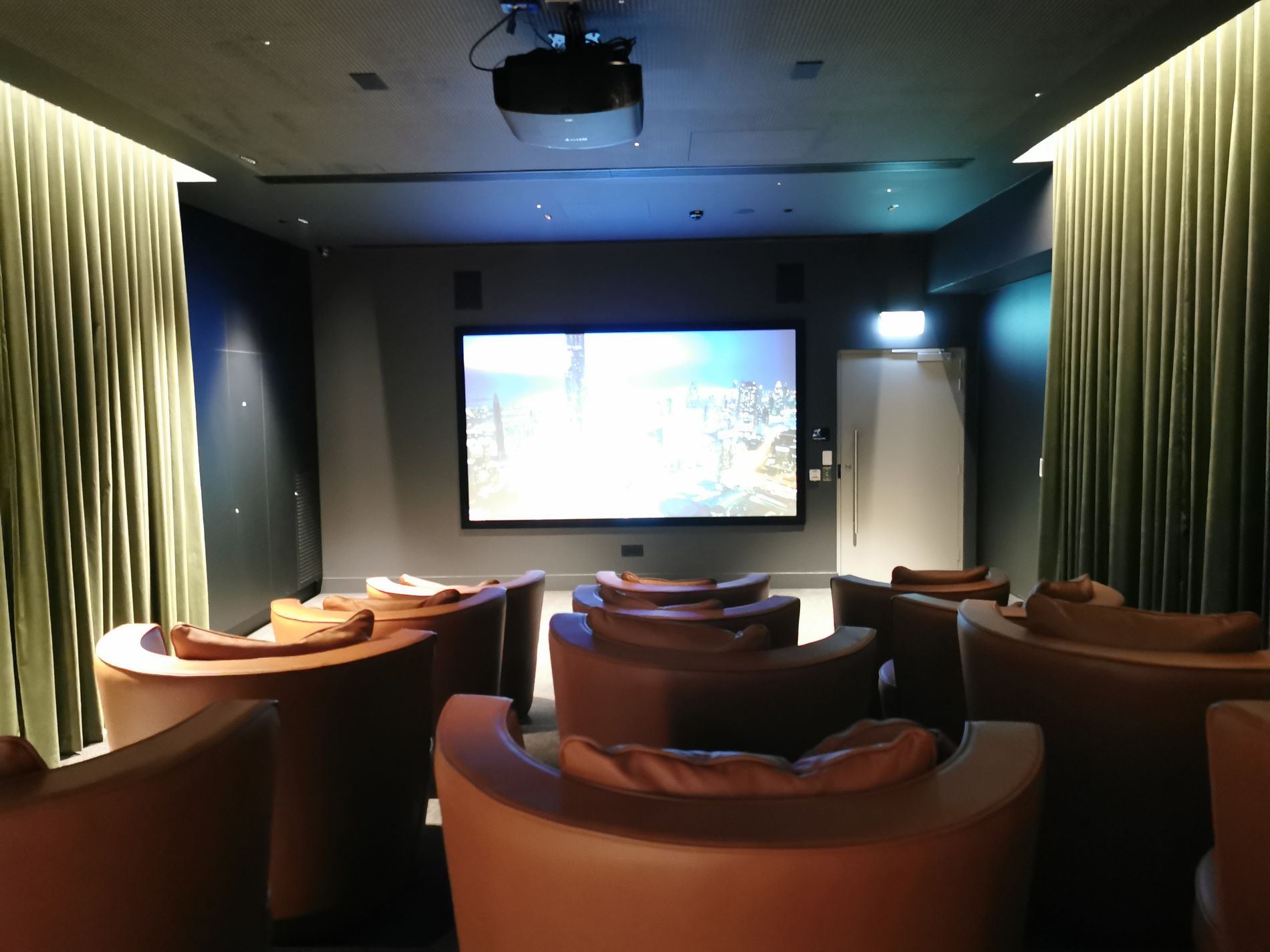 1103 / 628 Flinders Street, Docklands