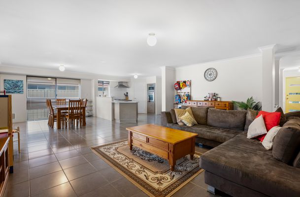 50 Kumarina Drive, Secret Harbour