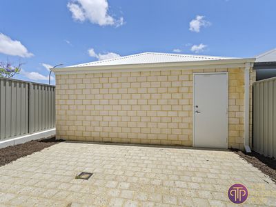 12 Anzac Crescent, Byford