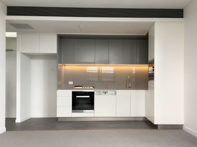 3803 / 21 Scotsman Street, Forest Lodge