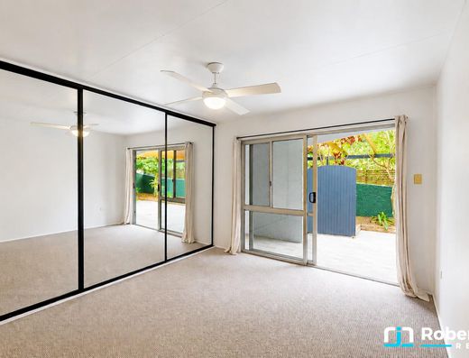 Affordable Living with Golf Course Outlook image 8