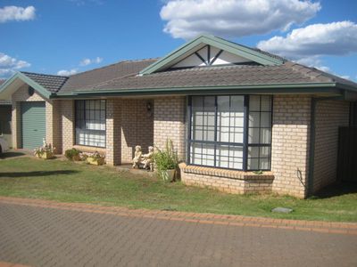 9B Paul McLean, Dubbo