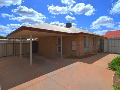 2 / 16 Boundary Street, South Kalgoorlie
