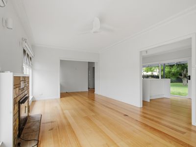 24 Turnbull Street, Sale