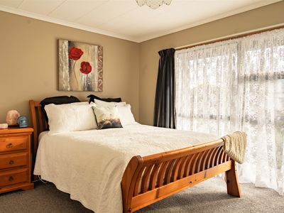 49 Elderlee Street, Milton