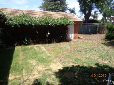 77 Sterling Street, Dubbo