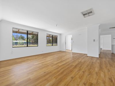 76 Liddelow Road, Banjup