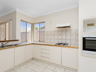 63B Coolgardie Street, St James