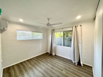 2 Lotus Place, Mooroobool