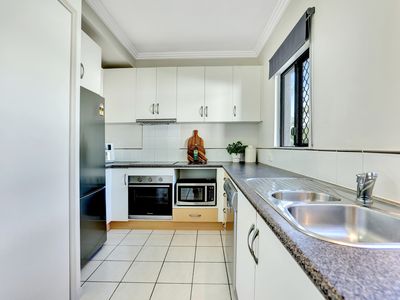 6 / 163-165 Martyn Street, Manunda