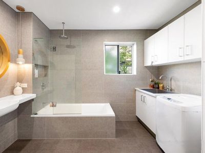 4 / 57 Miskin Street, Toowong