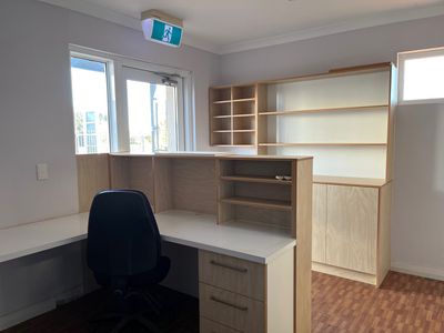 2 / 37 Steel Loop, Wedgefield