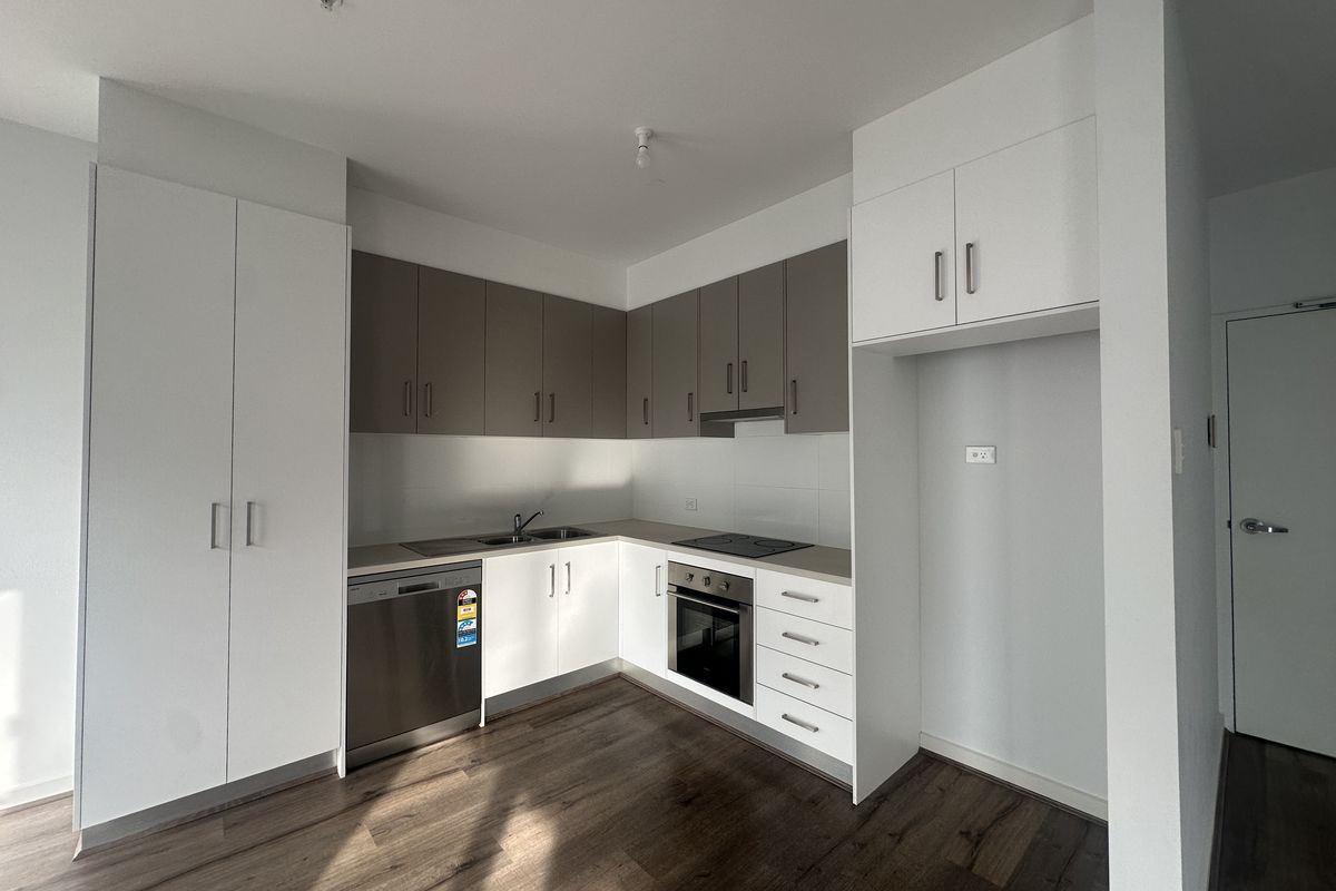 103 / 42 Mab Circuit, Tonsley