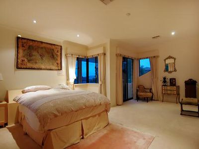 8 Agathea Court, Dianella