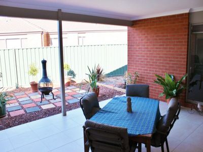 26 Caulfield Drive, Ascot