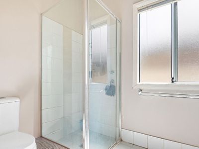1A  Curlew Court, Kelmscott