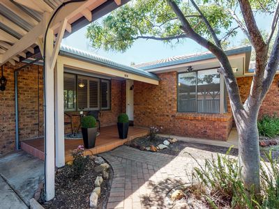 6 Mulga Court, Dubbo