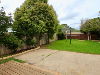 27 Alamein Walk, West Bathurst