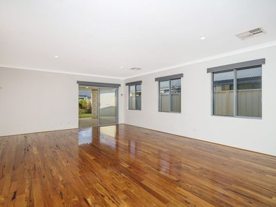 21 Pexton Drive, South Guildford