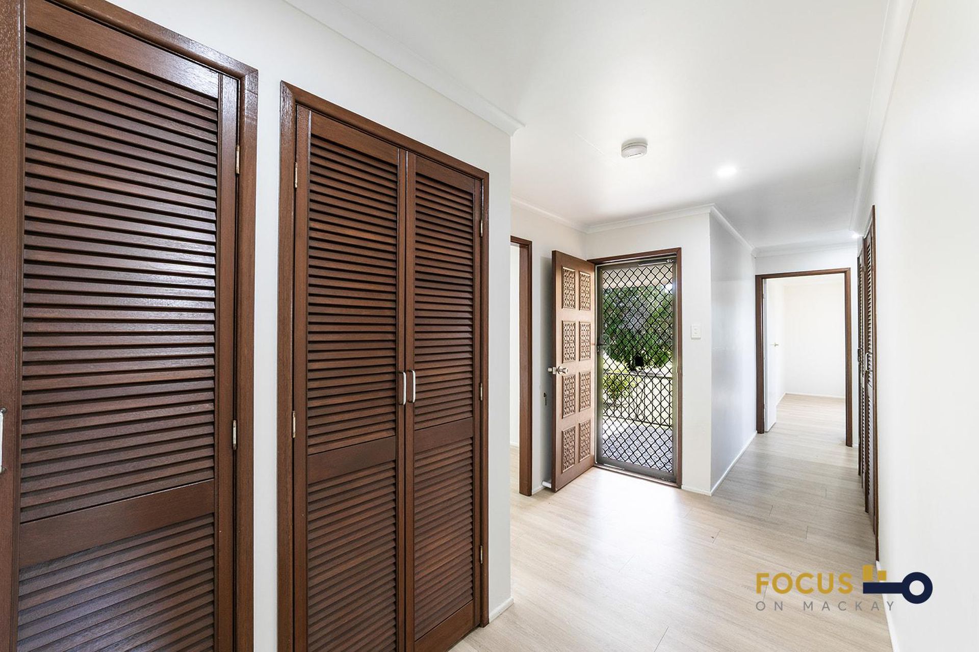 126 Beach Rd, Sarina