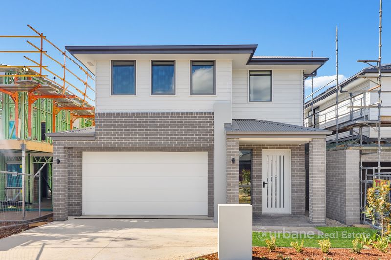 104 Gulgong Crescent, Rouse Hill