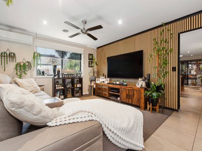12 Dominic Mews, Somerville