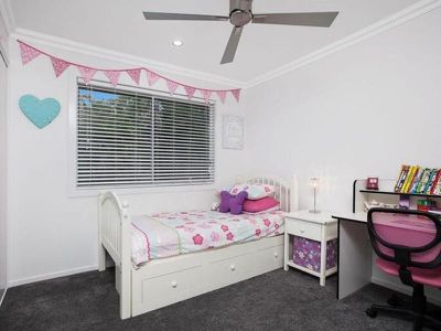 1 / 34 Hughes Road, Urangan