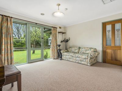16 Gardiner Street, Gisborne