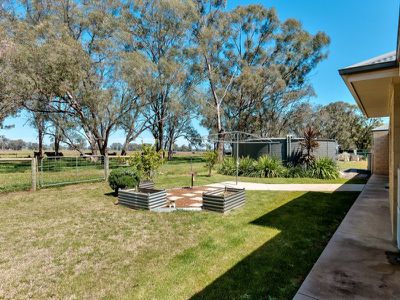 787 Howlong-Barnawartha Road, Barnawartha